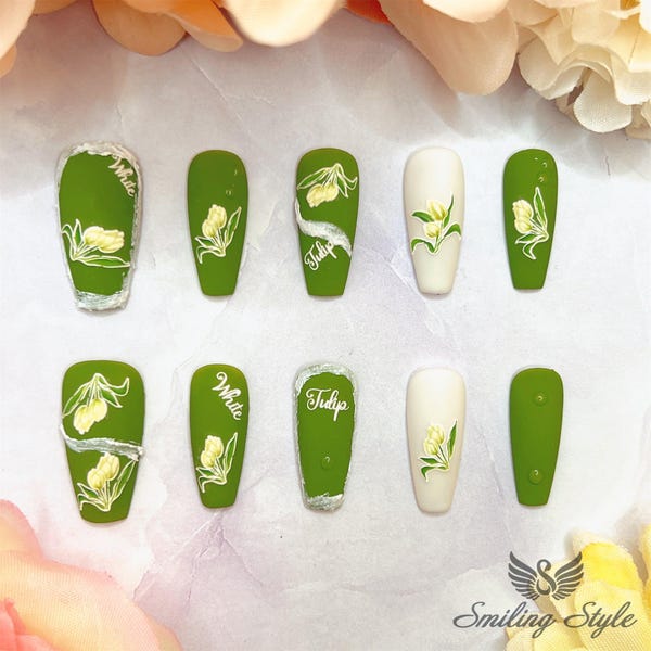 Unhas postiças tulipas verdes e brancas da SMILINGSTYLE | Unhas postiças de luxo | Unhas reutilizáveis | Unhas feitas à mão