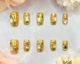 Golden Gem Stones Press On Nails by SMILINGSTYLE | Luxury Fake Nails | Reusable Nails | Handmade Nails