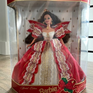 1997 Holiday Barbie Special Edition | 10th Anniversary | VINTAGE COLLECTABLE | MINT Condition, still in box