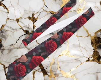Red Rose Pattern Necktie Elegant Floral Tie for Weddings & Romantic Occasions