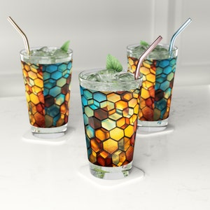Vaso de pinta de vidrio teñido con diseño de panal: decoración azul y amarilla, 16 oz