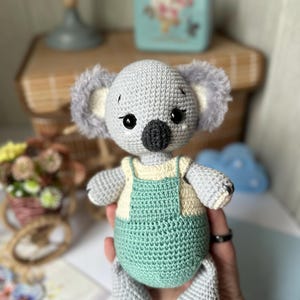 Small crochet koala amigurumi, plush stuffed animals, koala lover gift, handmade organic baby toys, baby shower gift, koala nursery decor