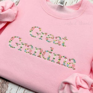 Great Grandma Embroidered Sweatshirt, Custom Embroidered Sweatshirt, Grandma Crewneck Sweatshirt, Floral Grandma Embroidered Shirt