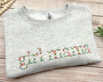 Girl Mama Embroidered Sweatshirt, Custom Embroidered Sweatshirt, Mama Crewneck Sweatshirt, Floral Mama Embroidered Shirt, Gift for Girl Mom