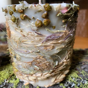 Handmade Botanical Soy Candle: Coffee, Wildflower & Juniper