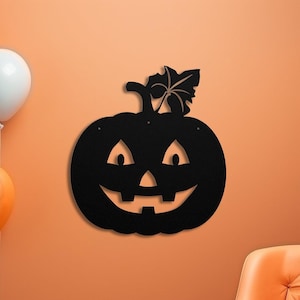 Die-Cut Metal Jack-O-Lantern Sign: Halloween Wall Art