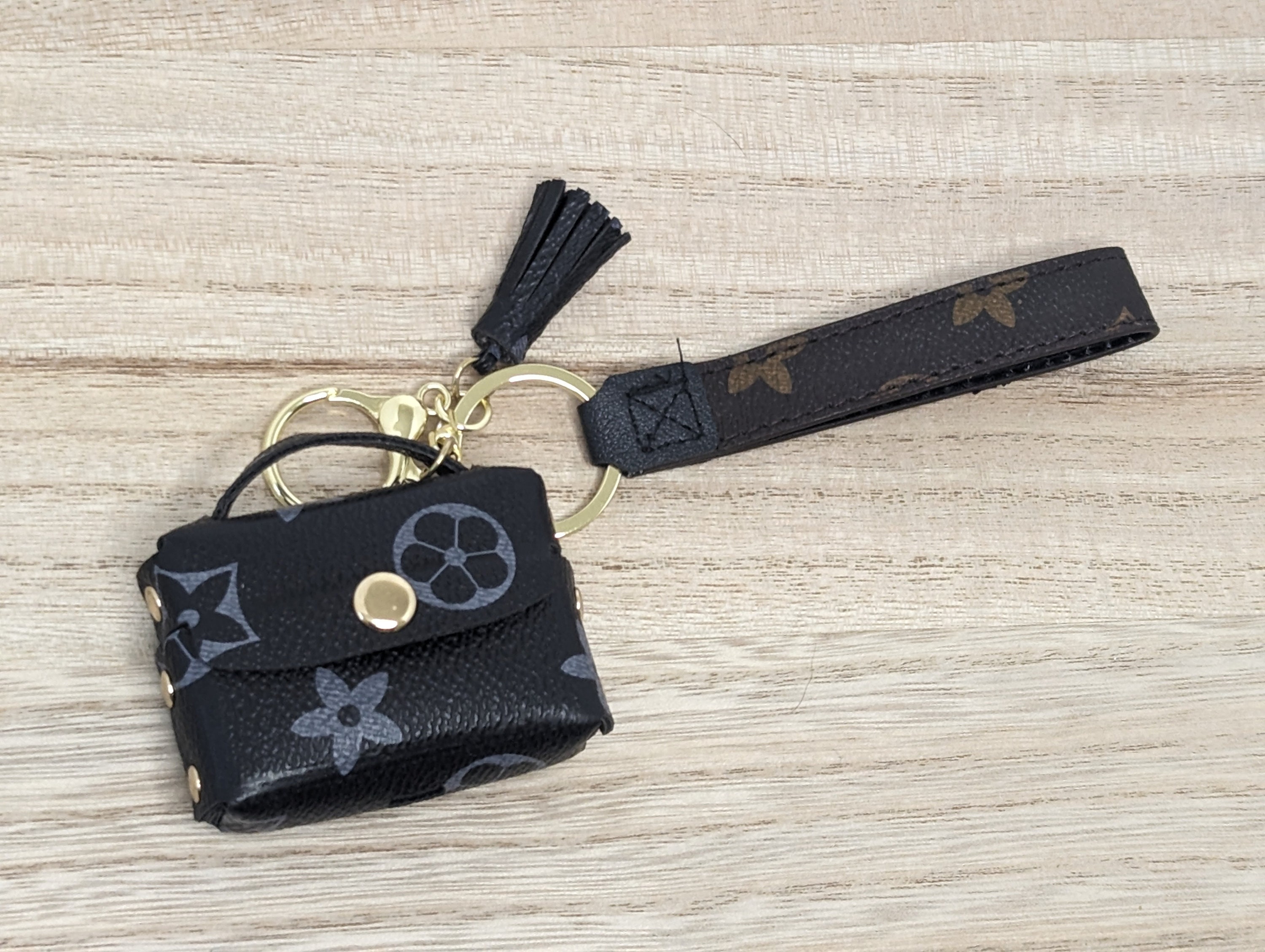 Louis Vuitton Monogram Canvas/Leather Cat Airpods Pro Case