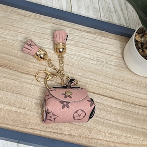 Louis Vuitton Key Pouch 