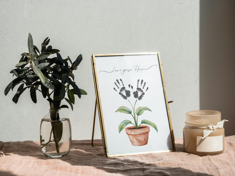 Love Grows Here Handprint Art, Mom Gift (PDF) - Etsy