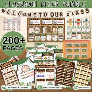 Puede incluir: Paquete de decoración de aula con una pancarta que dice "Bienvenido a nuestra clase". Incluye un calendario, tarjetas de tiempo, tarjetas de planetas y páginas imprimibles. Presenta el texto "200+ páginas" y "Imprimible y editable".