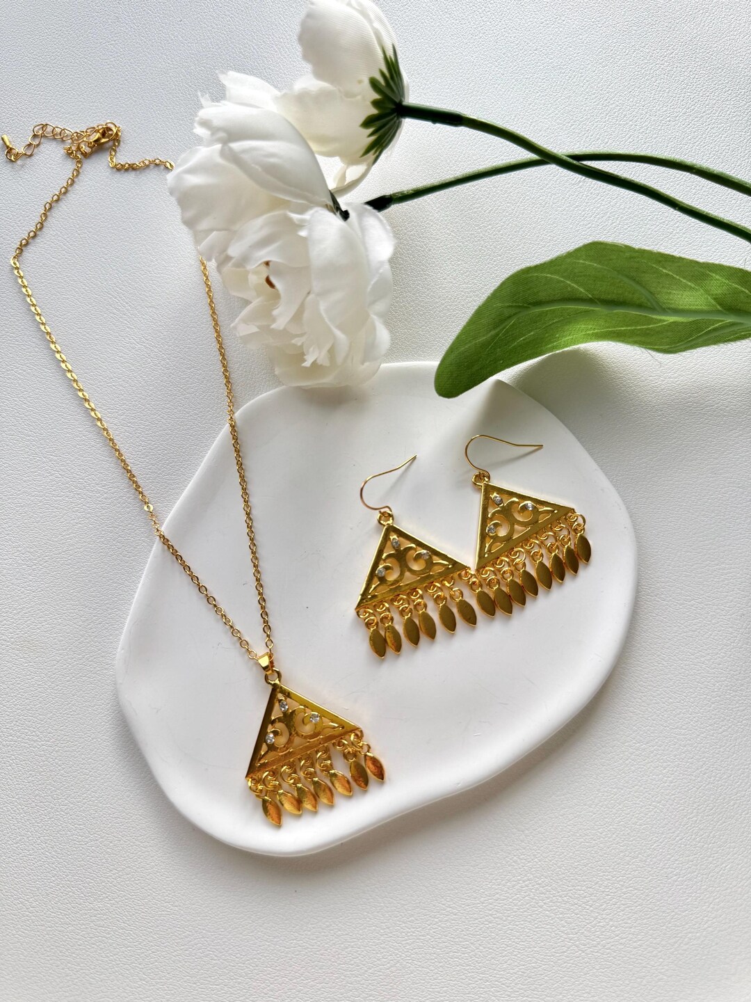 Triangular Jewellery Kazakh Gold Triangle Jewelry Set, Ethnic Necklace and Earrings - Etsy