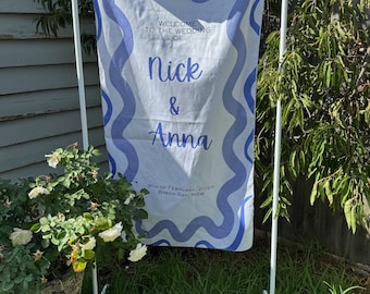 Personalized Cotton Wedding Welcome Sign: Scalloped Fabric
