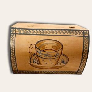 Decorative Vintage Coffee Lovers 9.5 Inch Wooden Trinket Box. RARE image 2