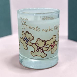 VTG Nallebjörnsljuslykta eller litet glas. Vänner gör livet mer uthärdligt!