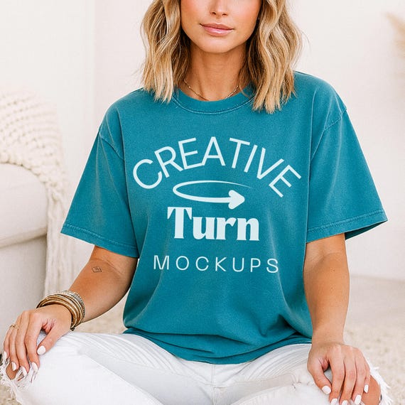 トップス styling sample Topaz Blue Comfort Colors 1717 Mockup, Trendy Oversized Tshirt