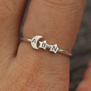 925 silver custom initial ring,letter Ring,Personalized Ring silver,Crescent Moon Ring,celestial jewelry,midi jewelry