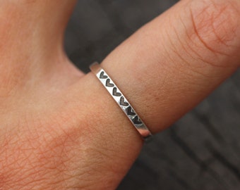 Zierlicher Sterling Silber Herz Ring: Minimalistischer Liebes Schmuck