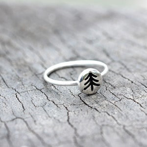 925 silver pine tree ring,little tree ring,dainty silver ring,Evergreen Tree ring,Personalized Tree Ring,tree of life ring,branch ring