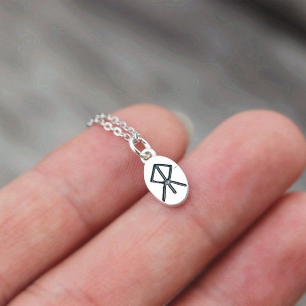 925 silver courage rune necklace