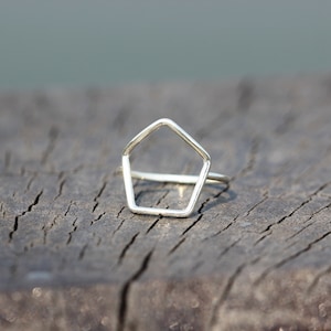 sterling silver geometric ring,jewelry,Pentagon Ring,Geometric minimalist ring,unisex ring,rings,minimalist jewelry