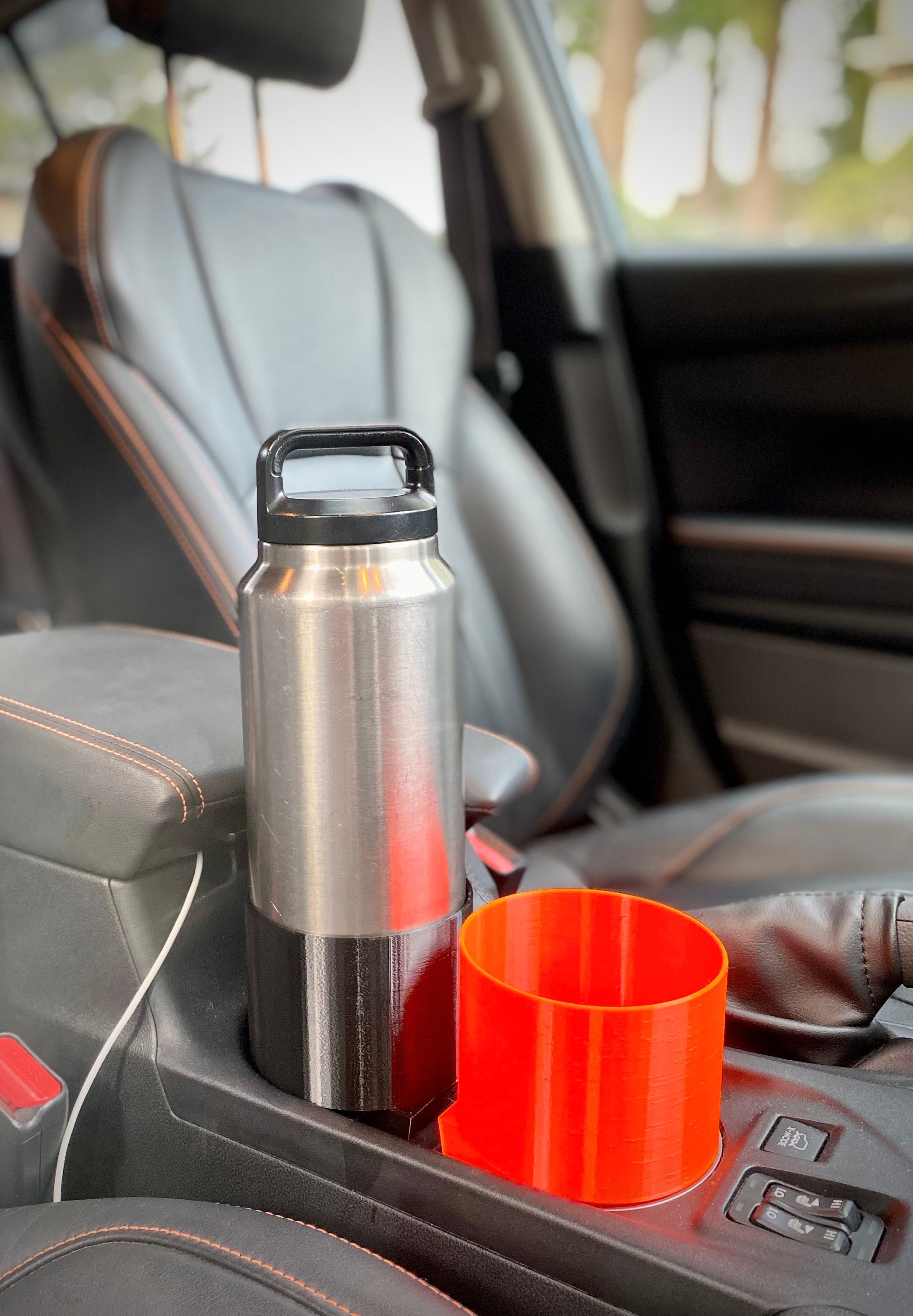 Subaru Crosstrek / Impreza Custom Cup Holder Einsatzadapter für 32oz Wasserflasche, Autozubehör