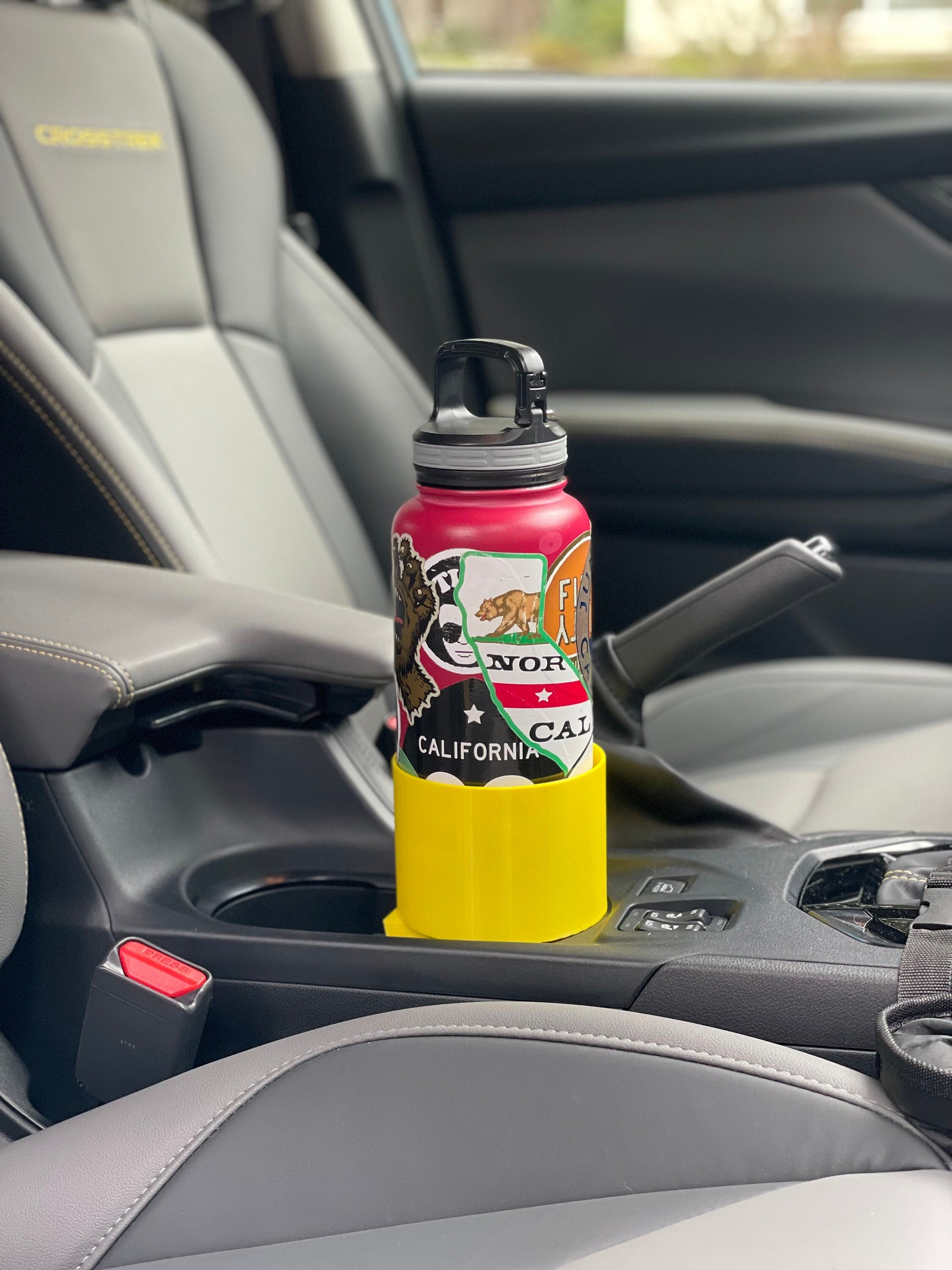 Subaru Crosstrek / Impreza Custom Cup Holder Einsatzadapter für 32oz Wasserflasche, Autozubehör