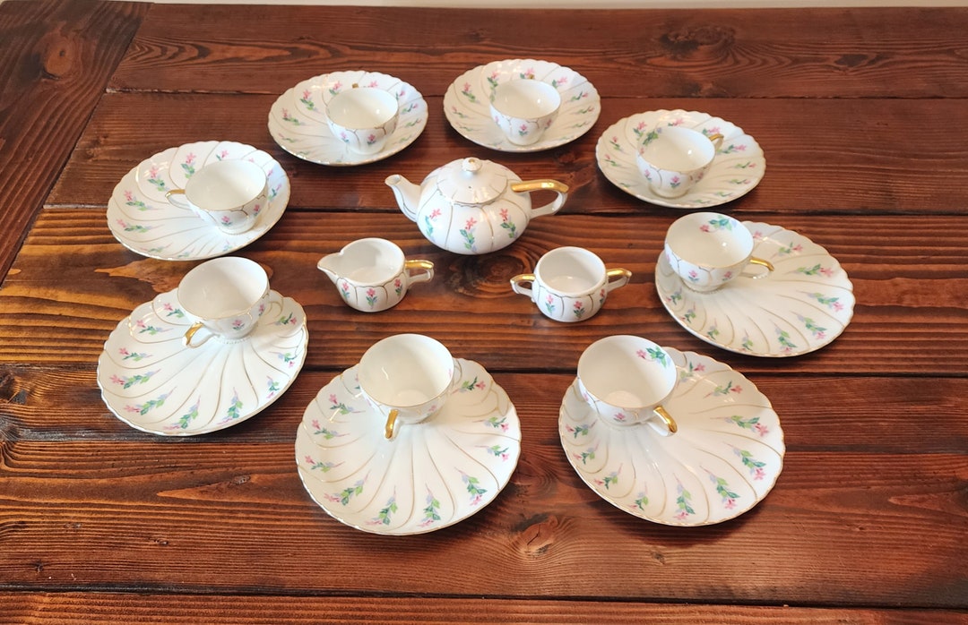 Giftcraft Noritake Japan 1950's Snack Plate W/cup, Teapot, Sugar, & Creamer Set Pink Floral
