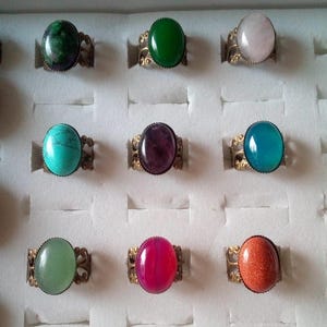 Fijne edelsteen, filigraan bloembrons ring met ovale cabochon 13x18mm, handgemaakt in Frankrijk, perfect cadeau voor verjaardagen en Kerstmis