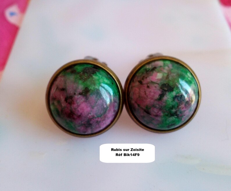 Orecchini a clip con pietre preziose, ametista, avventurina, quarzo rosa, occhio di tigre, onice, turchese, rubino, howlite, opale, cabochon rotondo, ottone Zoisite di rubino