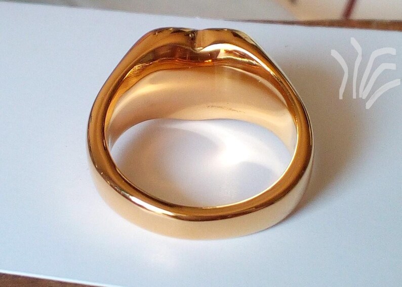 Gold-plated heart ring, contemporary abstract art, handmade in France, perfect gift for birthdays, Christmas, or any occasion, unisex, engagement ring image 5