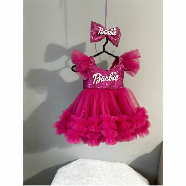 Fuchsia Rosa Kleid, personalisiertes Fuchsia Puffy Geburtstagskleid mit Pailletten, Geburtstag Tutu Outfit, Hot Pink Kleid für Baby Mädchen,