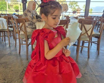 Vestido de tul rojo para niña: traje de cumpleaños de princesa hecho a mano