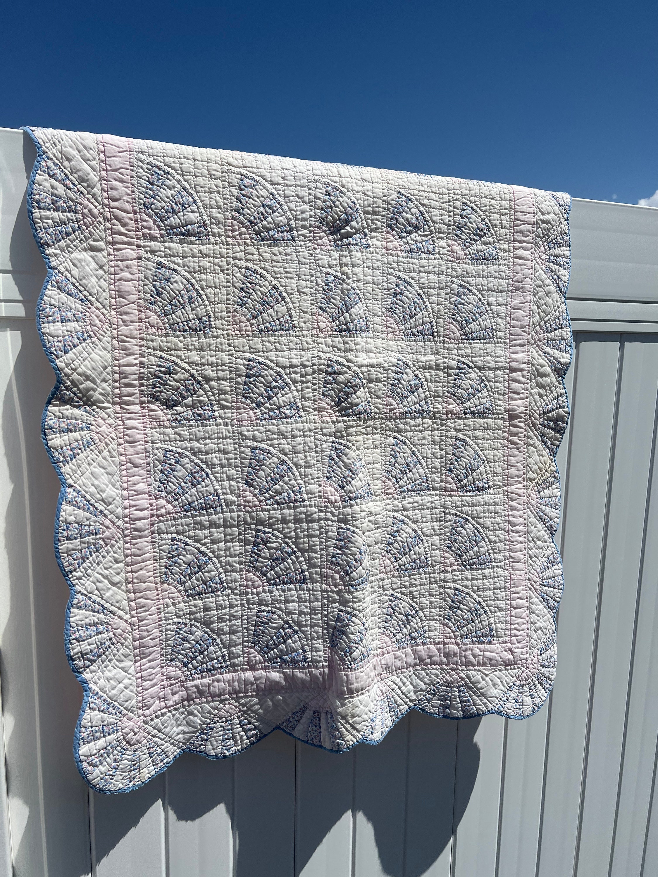 Vintage Fan Quilthand Quilted Etsy