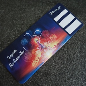 Biglietto per Disneyland Paris, Invito personalizzato, Regalo di compleanno personalizzato