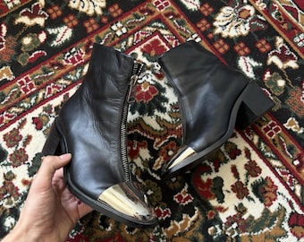 Alexander Wang Womens Black Metal Toe Zipped Ankle Boots Size 38