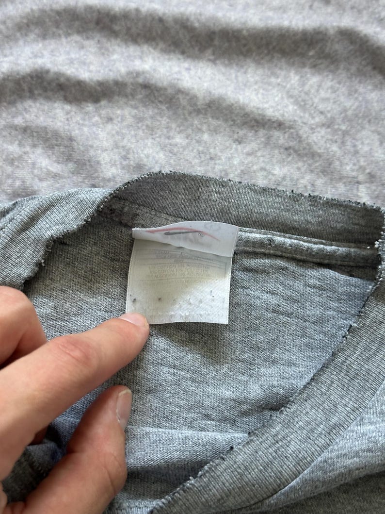 Y2K Nike Town Chicago Grå Distressed T-shirt USA Center Swoosh Herr L bild 10