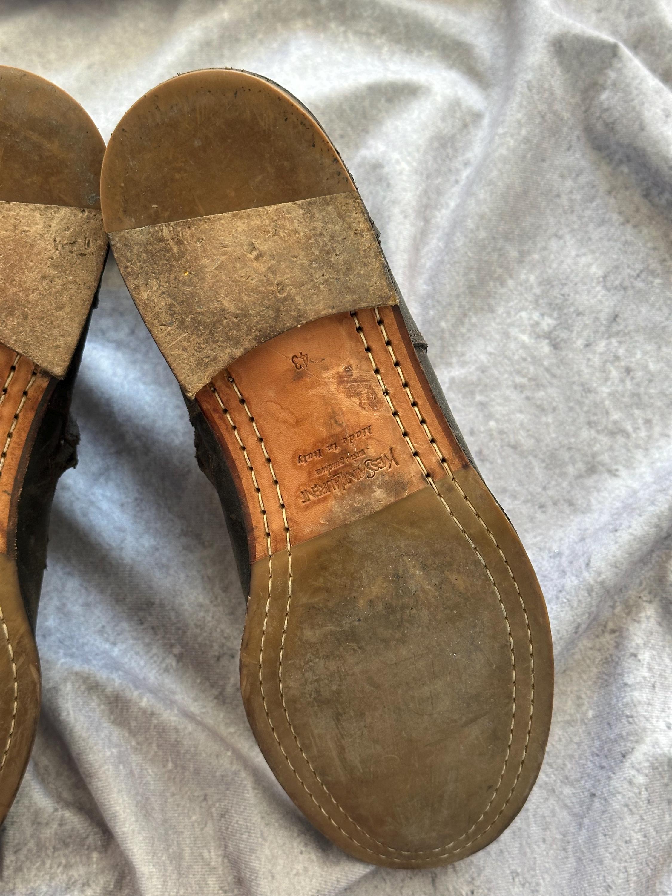 saint laurent 革靴　leather shoes archive SOLD) SAINT LAURENT STAR SLIP ON SNEAKER Cute pair of leather slip