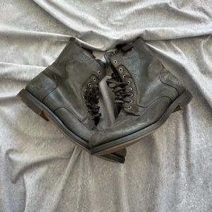 Archive Yves Saint Laurent Leather Boots