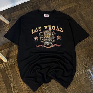 Las Vegas Casino 777 Vintage 00s Tee