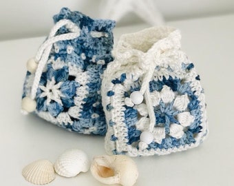 Crochet pattern of drawstring pouch, mini crochet bag, gift pouch