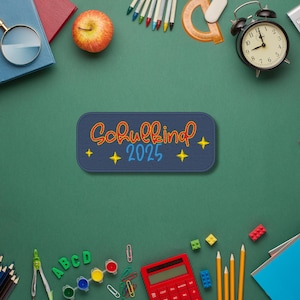 Schulkind 2025 Aufnäher – Bunt & individuell bestickt – Rechteckiger Patch mit Wunschfarben