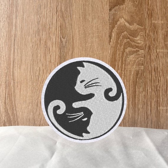 Yin-Yang Katzen Aufnäher – 8 Cm, Bestickt, Zum Aufbügeln Oder Nähen