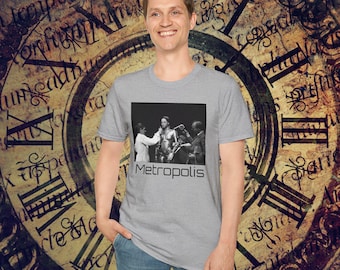 Metropolis Brigitte Helm Hydrating Behind the Scenes (1926) Unisex Softstyle T-Shirt Sci-Fi/Classic/Steampunk/Movie/Film/Cinema/Vintage/Tee