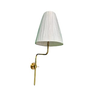 Plug-In Wall Sconce – Elegant Raw Brass Light Fixture for Home & Office, Easy-Mount Design, Modern Lighting Decor