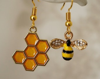 Honeycomb and Bee Earrings, Funky quirky gold honeycomb bee drop earrings for women
