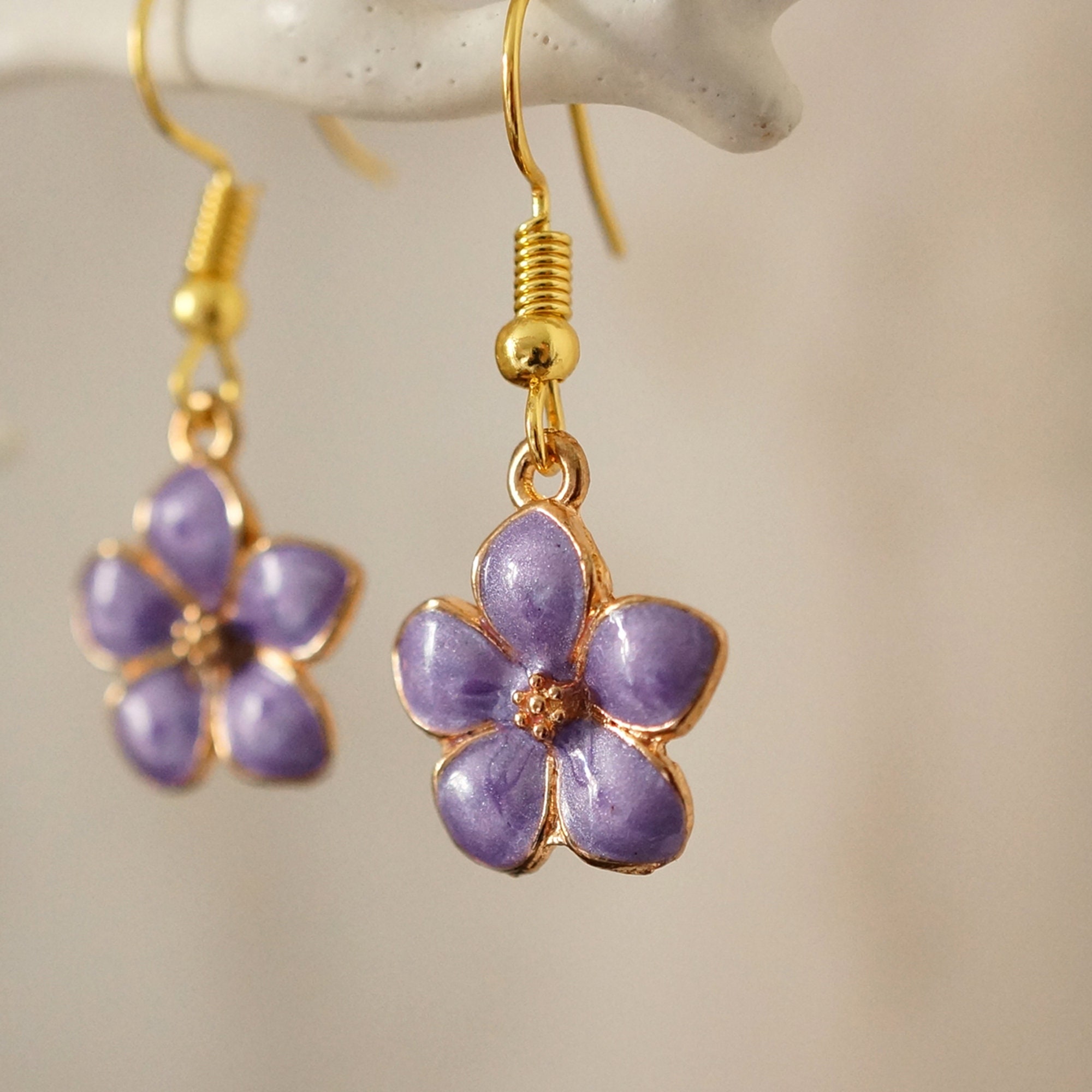 Gold Plated Flower Shaped Drop Earrings main image 1