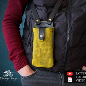 Leather bag pattern - leather phone pouch pattern pdf - leather phone holder pattern - phone holster pattern pdf - leather pdf