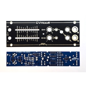 Può includere: Pannello elettronico nero con il testo "CVMODH" e "CH1" e "CH2". Presenta più quadranti, linee e aperture circolari. Sotto c'è un circuito stampato blu con vari componenti e il testo "PWR RED".