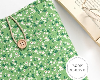 Green Daisy Padded Book Sleeve made from cotton, fabric book bag, Bookish Gifts, book lover, book accessories, Daisy booksleeve