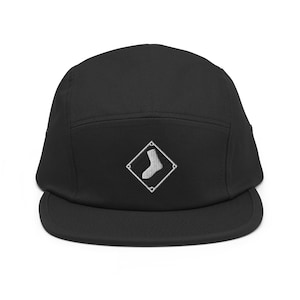 Chicago Minimalist Design Embroidered Five Panel Cap Baseball Hat